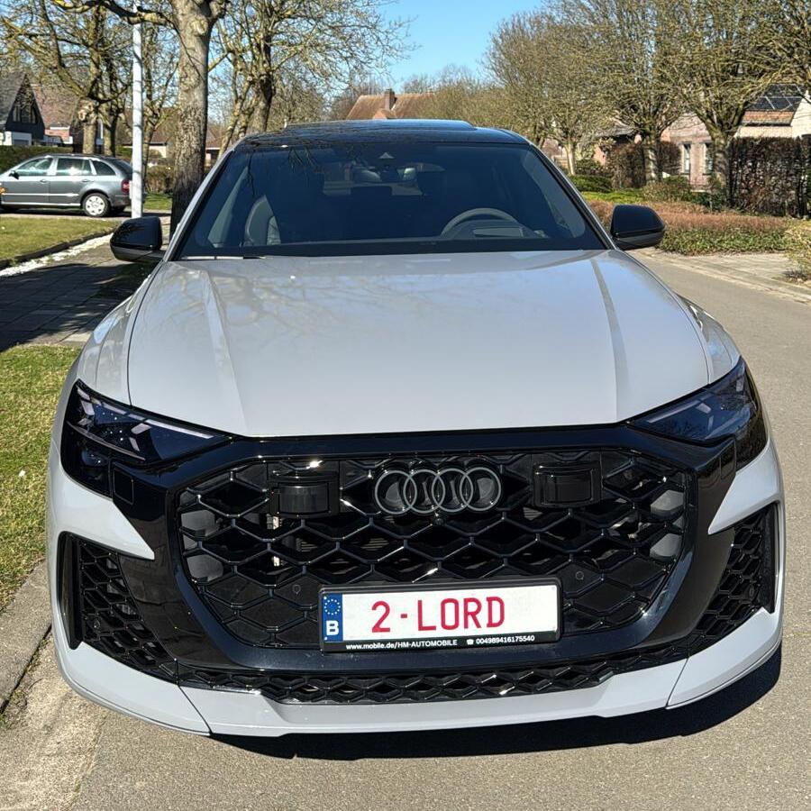 Audi RSQ8 Performance 2025